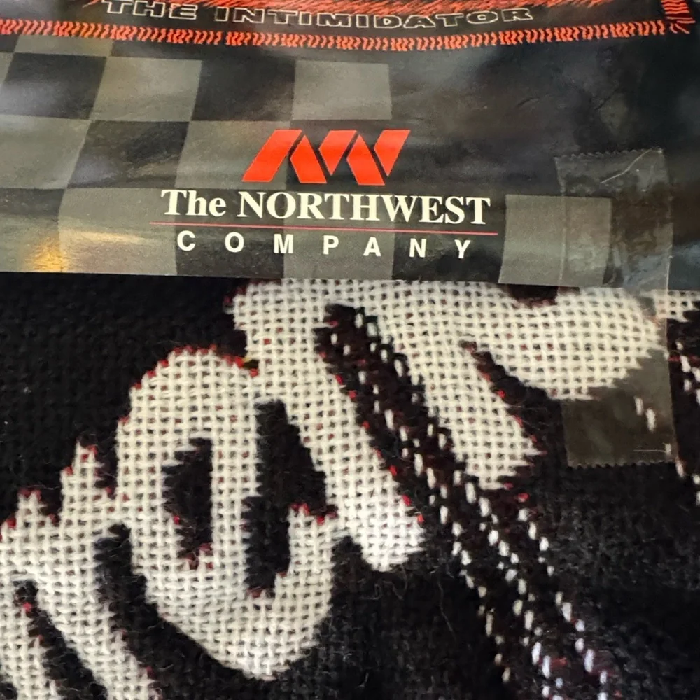 Goodwrench Service Plus Black and Red Blanket.